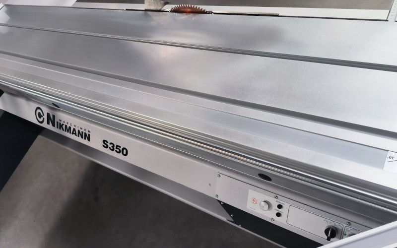 Formátovací pila s předřezem NIKMANN S350 formátovací stůl délky 3200 mm